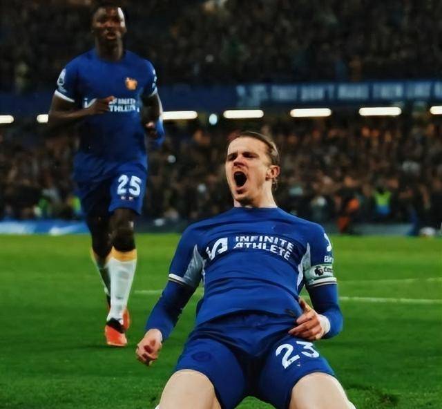 熊猫体育中国App-关于英格兰球员在比赛中逐渐崭露头角，备受关注的信息