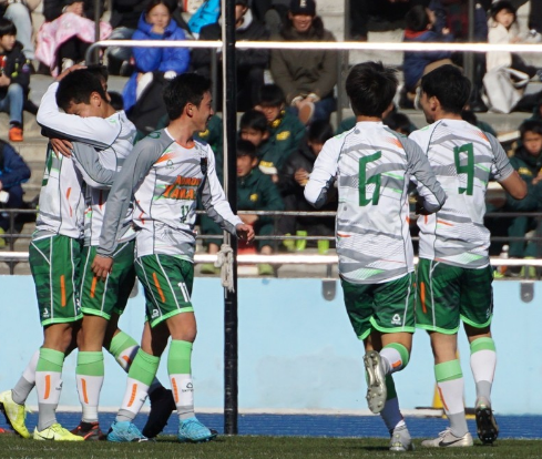 熊猫直播APP-战术变化大获成功，球队晋级已在望