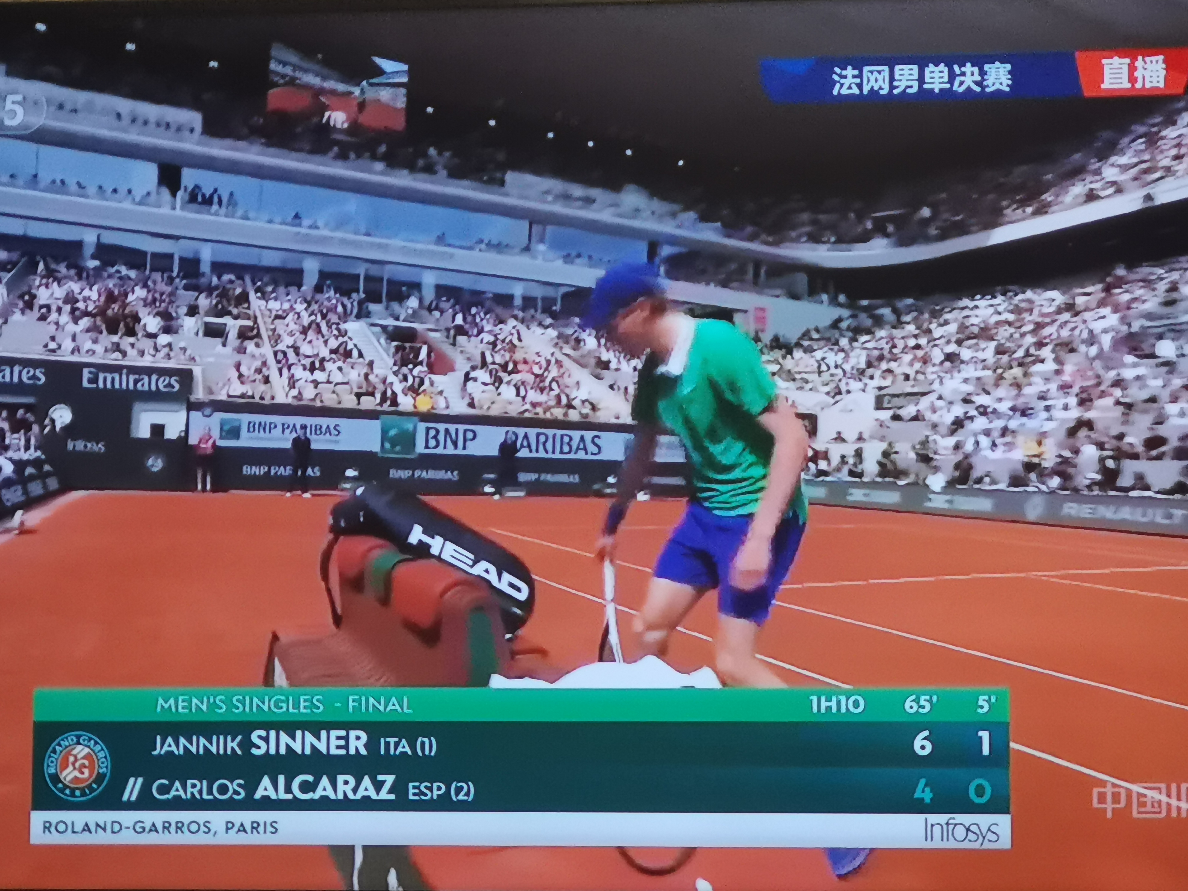 丹麦羽毛球队翻盘英格兰羽毛球队,辛杜爆发神勇 丹麦羽毛球队翻盘英格兰羽毛球队,辛杜爆发神勇